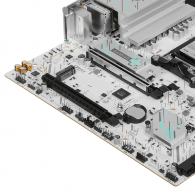 Материнская плата MSI B840M GAMING PLUS WIFI6E AM5 4xDDR5 4xSATA3 RAID 2xM.2 HDMI Type-C mATX