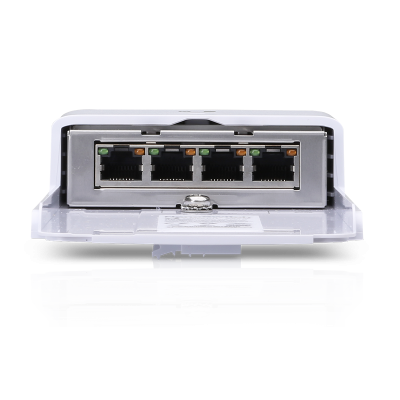 Коммутатор Ubiquiti NanoSwitch N-SW <4 x 10/100/1000Mbps>